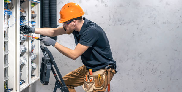 Best Commercial Electrician Services  in West Salem, WI